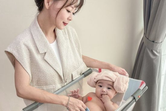 Flexi Bath 摺疊式浴盆｜貼心為媽媽與寶寶著想