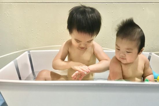 Flexi Bath 摺疊式浴盆 XL款｜讓雙寶一起享受沐浴時光